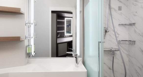 Norwegian Pearl - Solo Oceanview 2.jpg